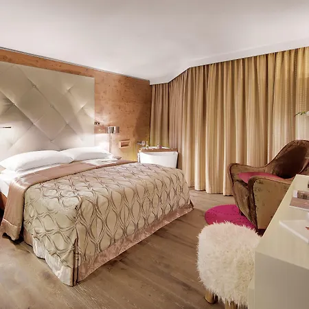 Hotel Giardino Mountain 5*