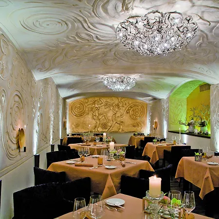 Hotell Giardino Mountain 5*